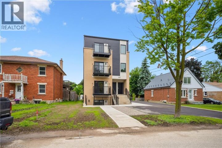 Property Photo:  60 Arlington Boulevard 3  ON N2A 2G9 