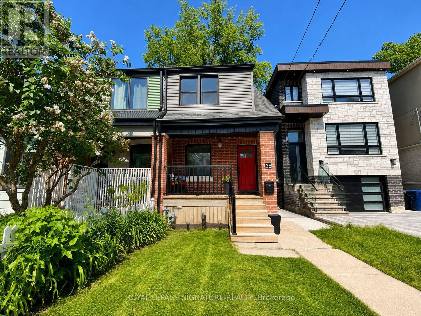 Property Photo:  35 August Avenue  ON M1L 3M8 