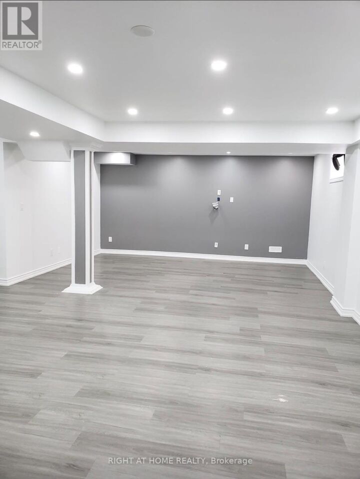 Property Photo:  9 Stott Avenue  ON L1T 0M5 