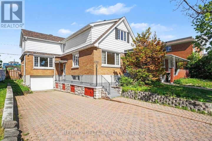 Property Photo:  352 Lacasse Avenue  ON K1L 7A9 