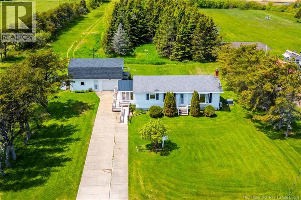 Property Photo:  23 Murray Road  NB E4M 3N8 