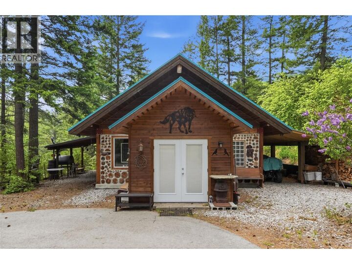 Property Photo:  2534 Green Mountain Road  BC V2A 0E6 