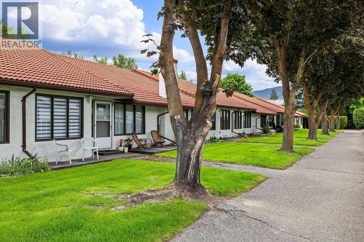 Property Photo:  363 Gerstmar Road 6  BC V1X 4A6 