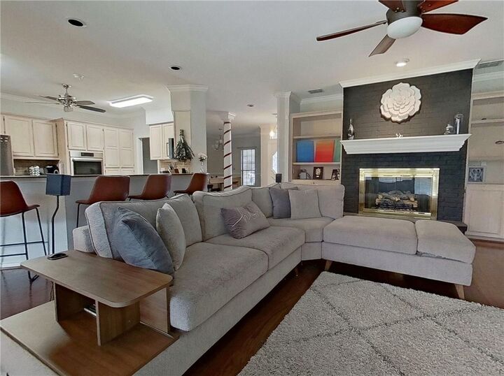 Property Photo: 6413 Haubourdin TX 78414