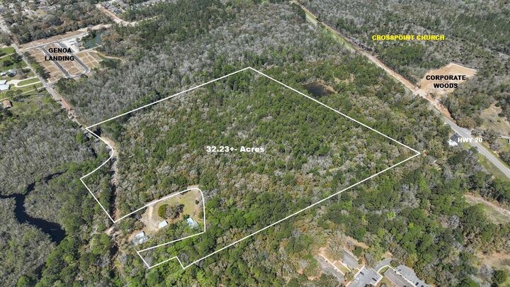 Property Photo:  830 Four Mile Road  FL 32439 
