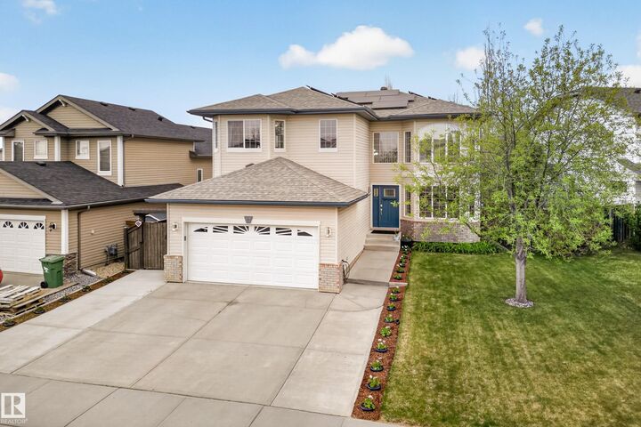 Property Photo:  17 Carriere Crescent  AB T4X 0A8 