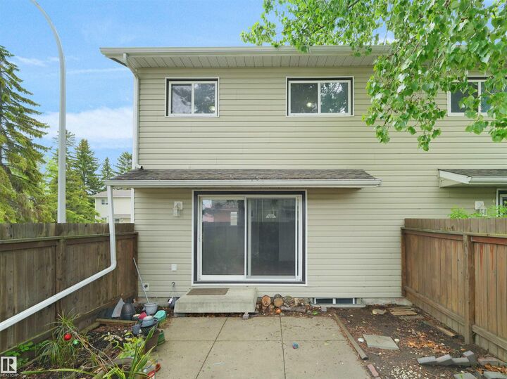 Property Photo:  6346 180 Street NW  AB T5T 2J6 