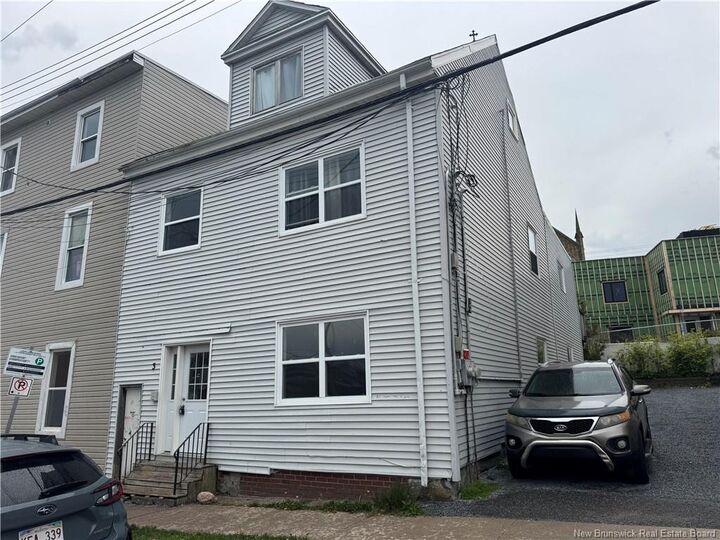 3 Exmouth Street — photo 1