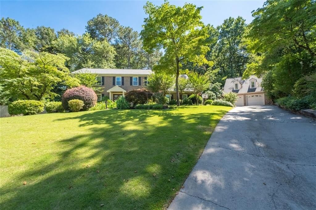 Property Photo:  2351 Ashton Woods Court  GA 30068 