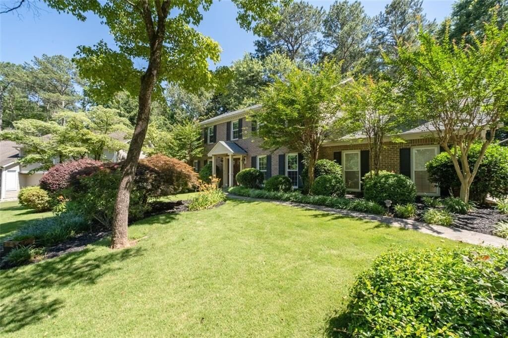 Property Photo:  2351 Ashton Woods Court  GA 30068 