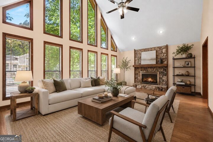 Property Photo: 2531 Deer Isle Cove GA 30044