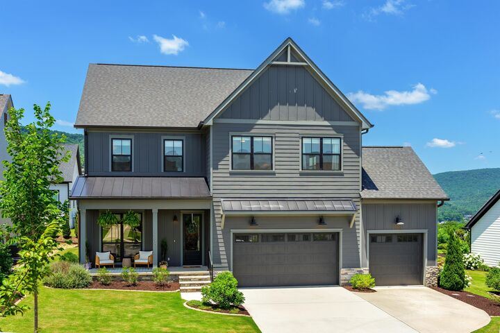 Property Photo: 1190 Le Conte Circle TN 37419
