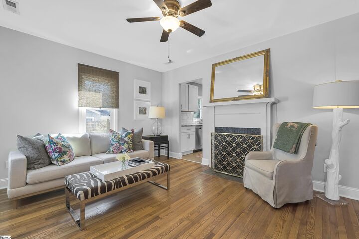 Property Photo: 115 Brookdale Avenue SC 29607