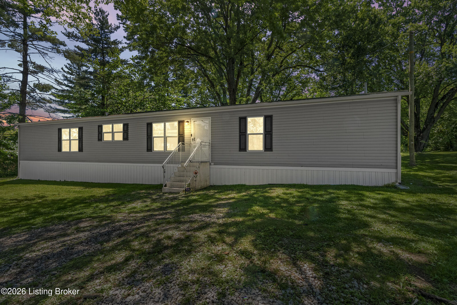 Property Photo: 6361 Shepherdsville Rd KY 42701