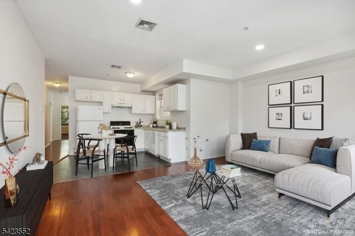 Property Photo:  64 James St  NJ 07102 