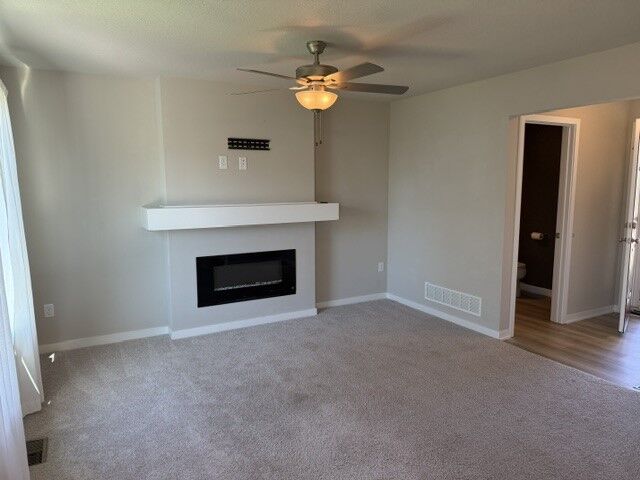 Property Photo: 4420 E 44th Street IA 50317