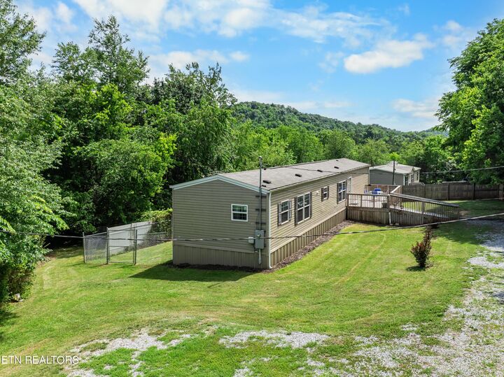 Property Photo:  8654 Thorn Grove Pike  TN 37914 