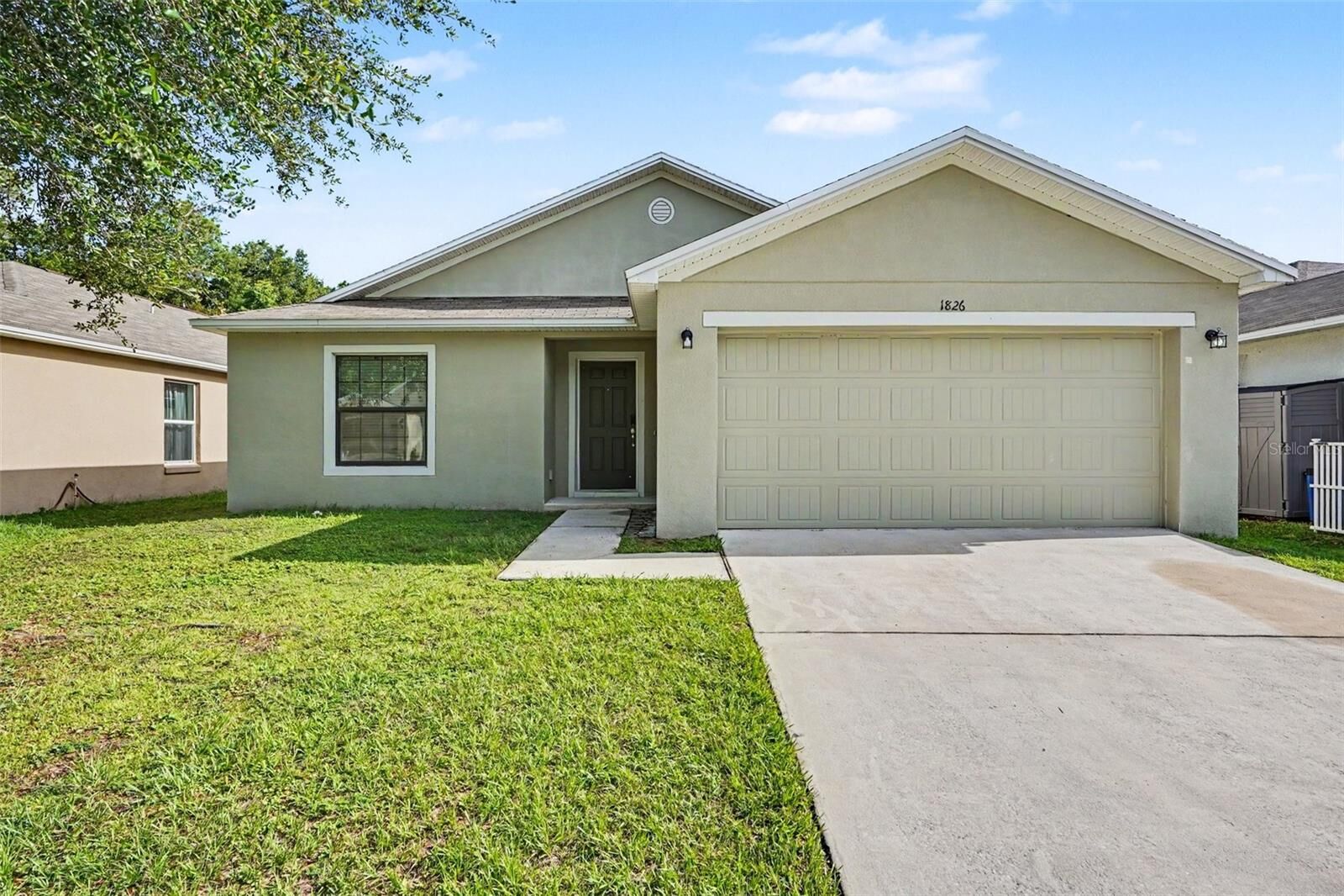 Property Photo: 1826 Wallace Manor Lane FL 33880