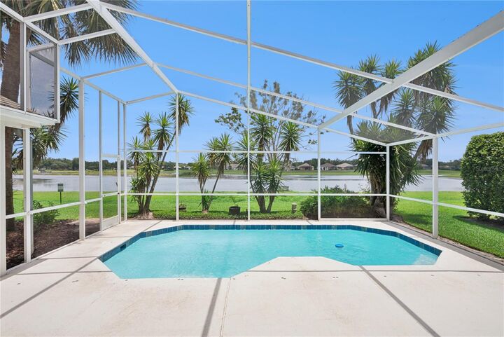 Property Photo:  993 Paddington Terrace  FL 32746 