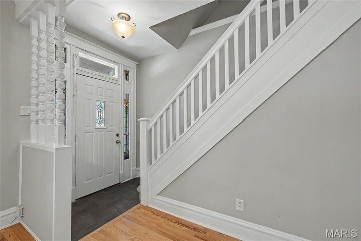 Property Photo:  5008 Sutherland Avenue  MO 63109 