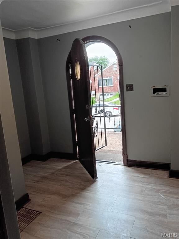 Property Photo:  5936 Pamplin Avenue  MO 63147 