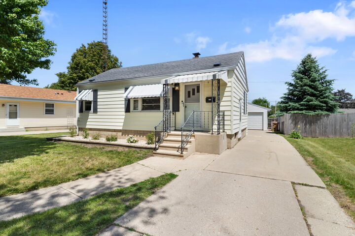Property Photo:  7925 46th Ave  WI 53142 