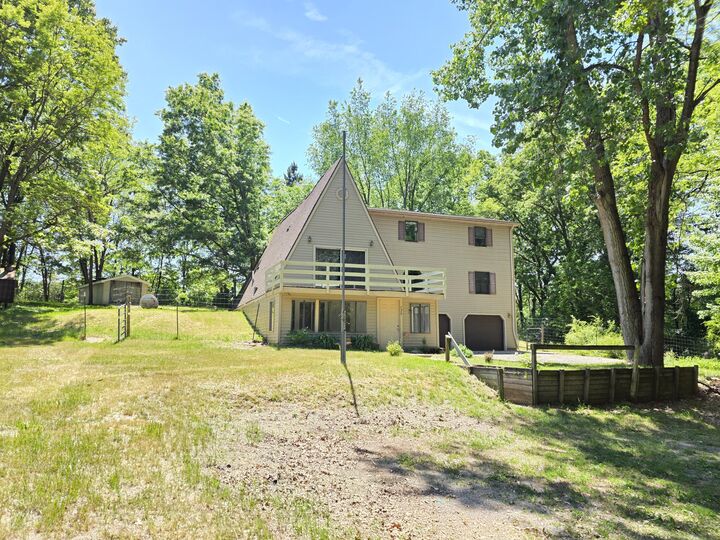 Property Photo:  7925 Seymour Road  MI 49240 