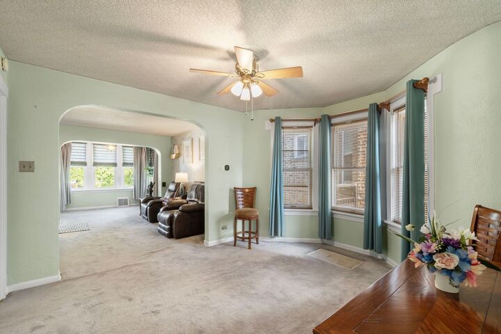 Property Photo:  5040 N Lawndale Avenue  IL 60625 