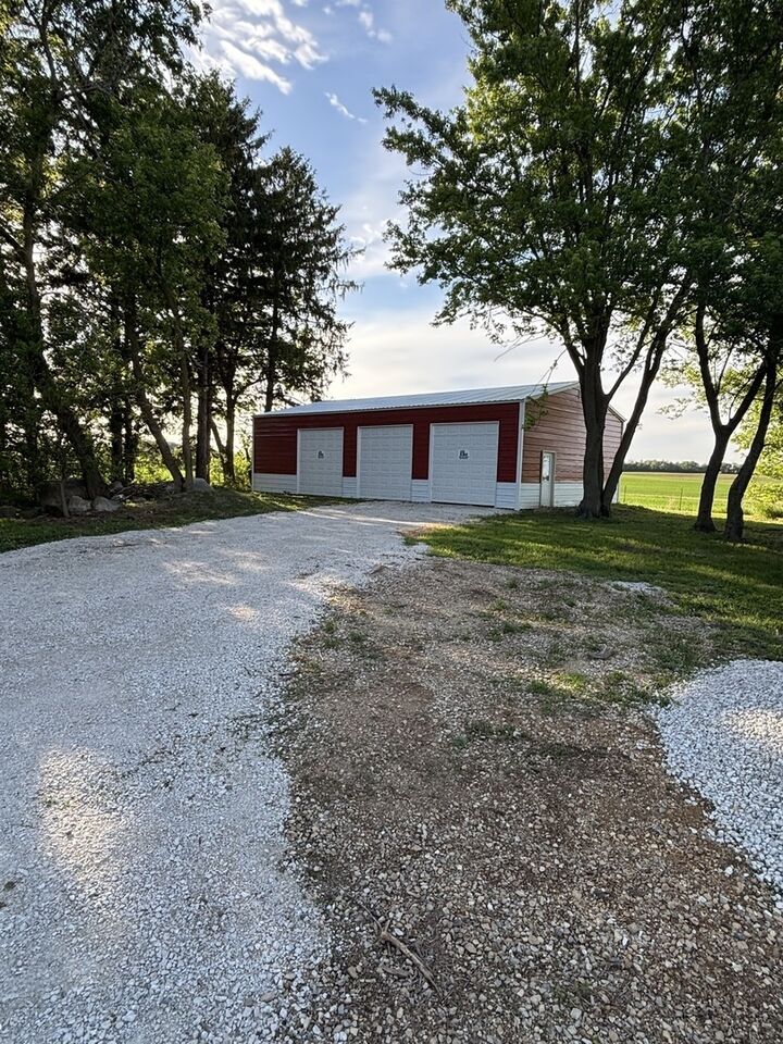 Property Photo:  12903 Perry Road  IL 60115 