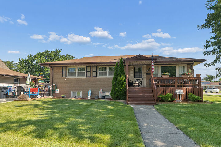Property Photo:  15256 Wabash Avenue  IL 60473 