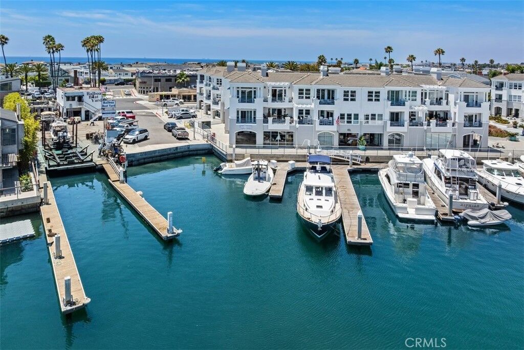 Property Photo:  2600 Newport  CA 92663 
