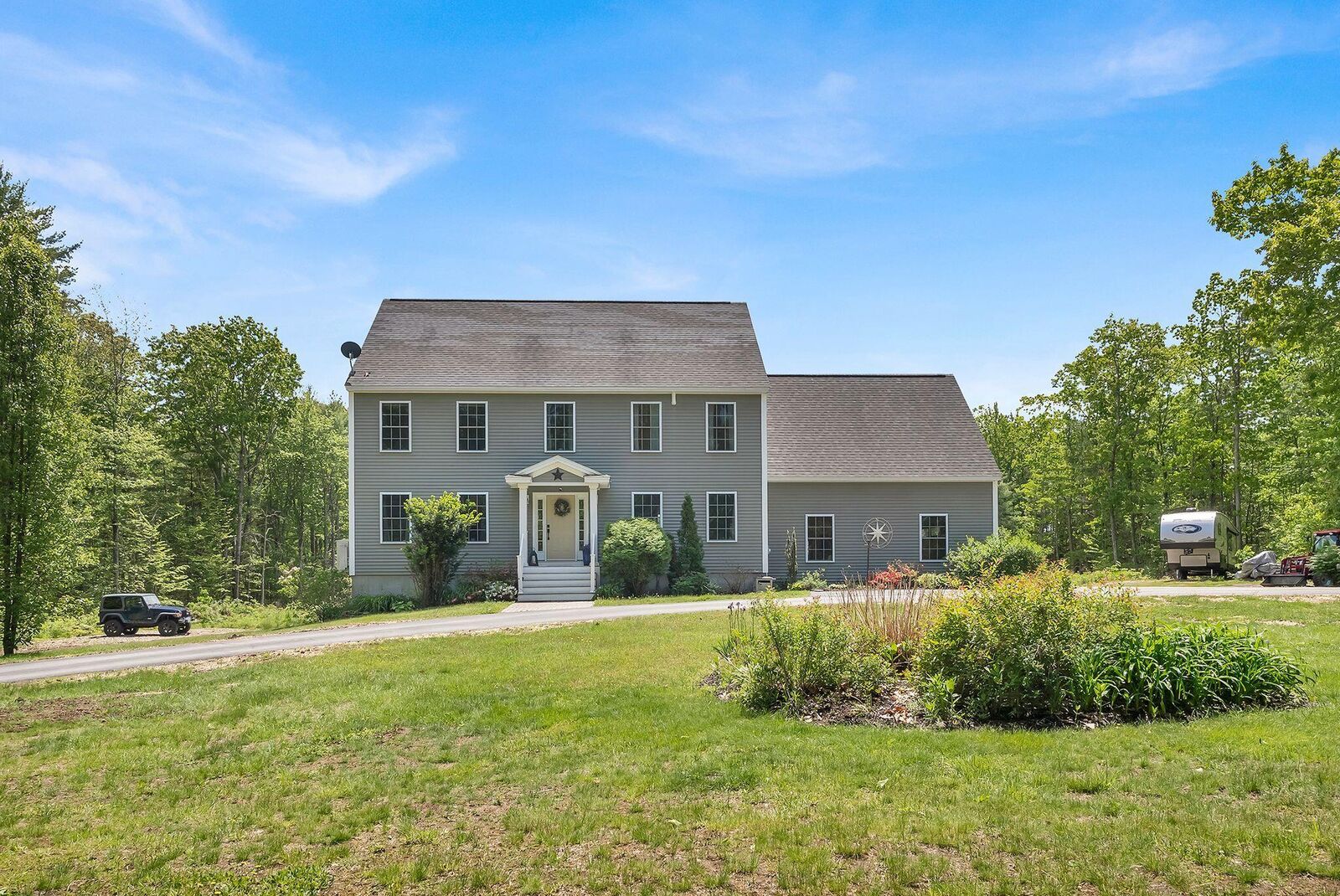 Property Photo: 265 Avery Road ME 04087