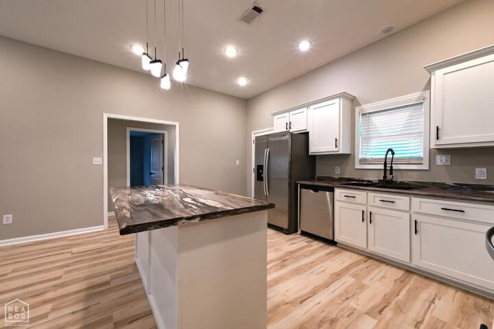 Property Photo:  607 Lanes Way  AR 72442 