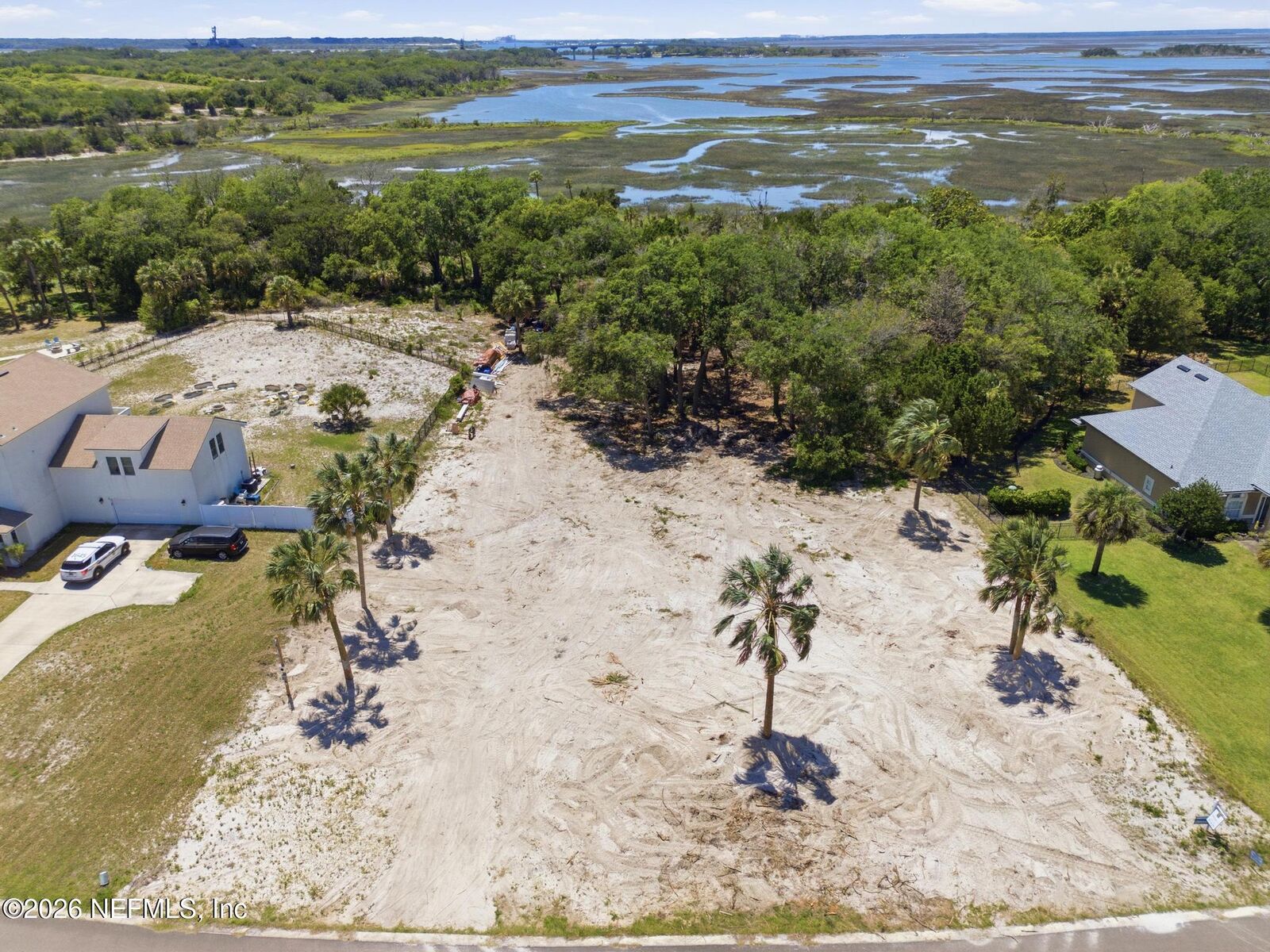 Property Photo: 9110 Woodsman Cove Lane FL 32226