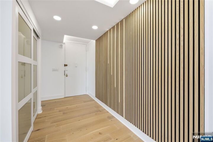 Property Photo: 300 Winston 2617 NJ 07010