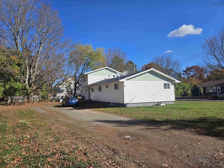Property Photo:  9 Thompson Road  NS B0M 1P0 