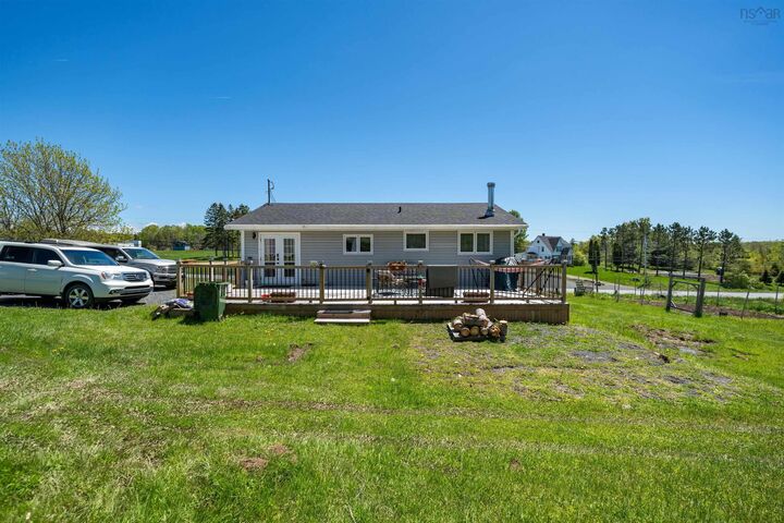 Property Photo:  9 Demont Drive  NS B2H 5C4 