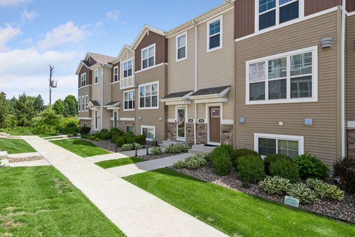 Property Photo:  7686 Anthony Path  MN 55386 