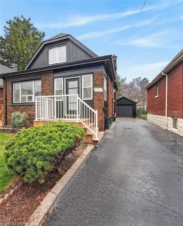 Property Photo:  101 Houghton Avenue S  ON L8K 2M9 