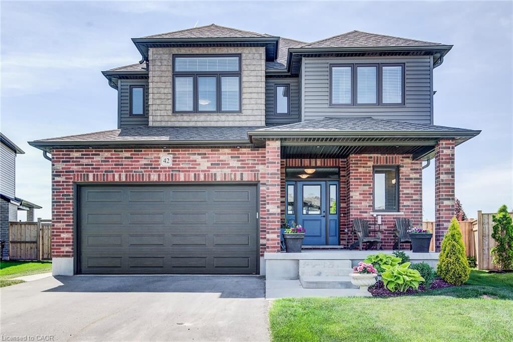 Property Photo:  42 Gellert Drive  ON N0B 1M0 