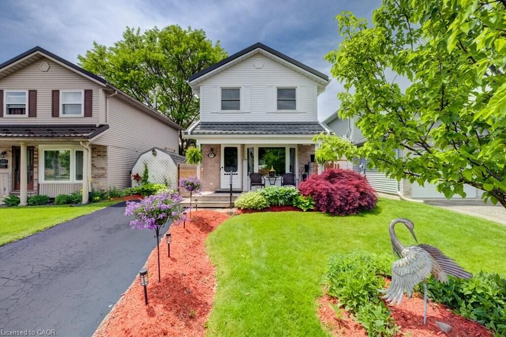 Property Photo:  455 Boettger Place  ON N2K 3N5 