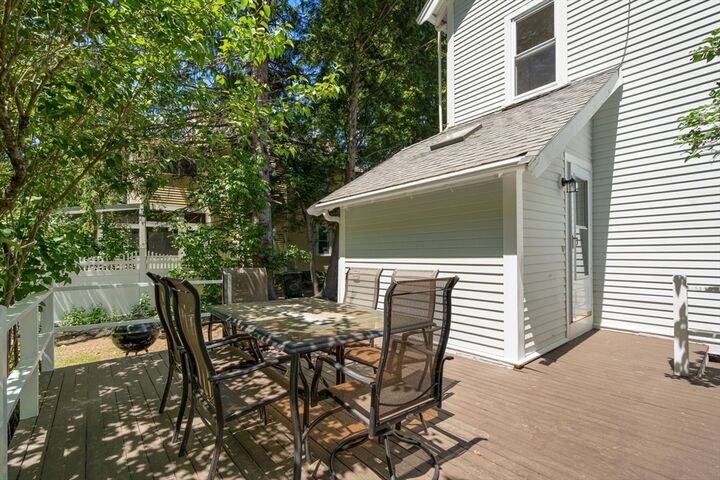 Property Photo:  81 Brook Rd 81  MA 02493 
