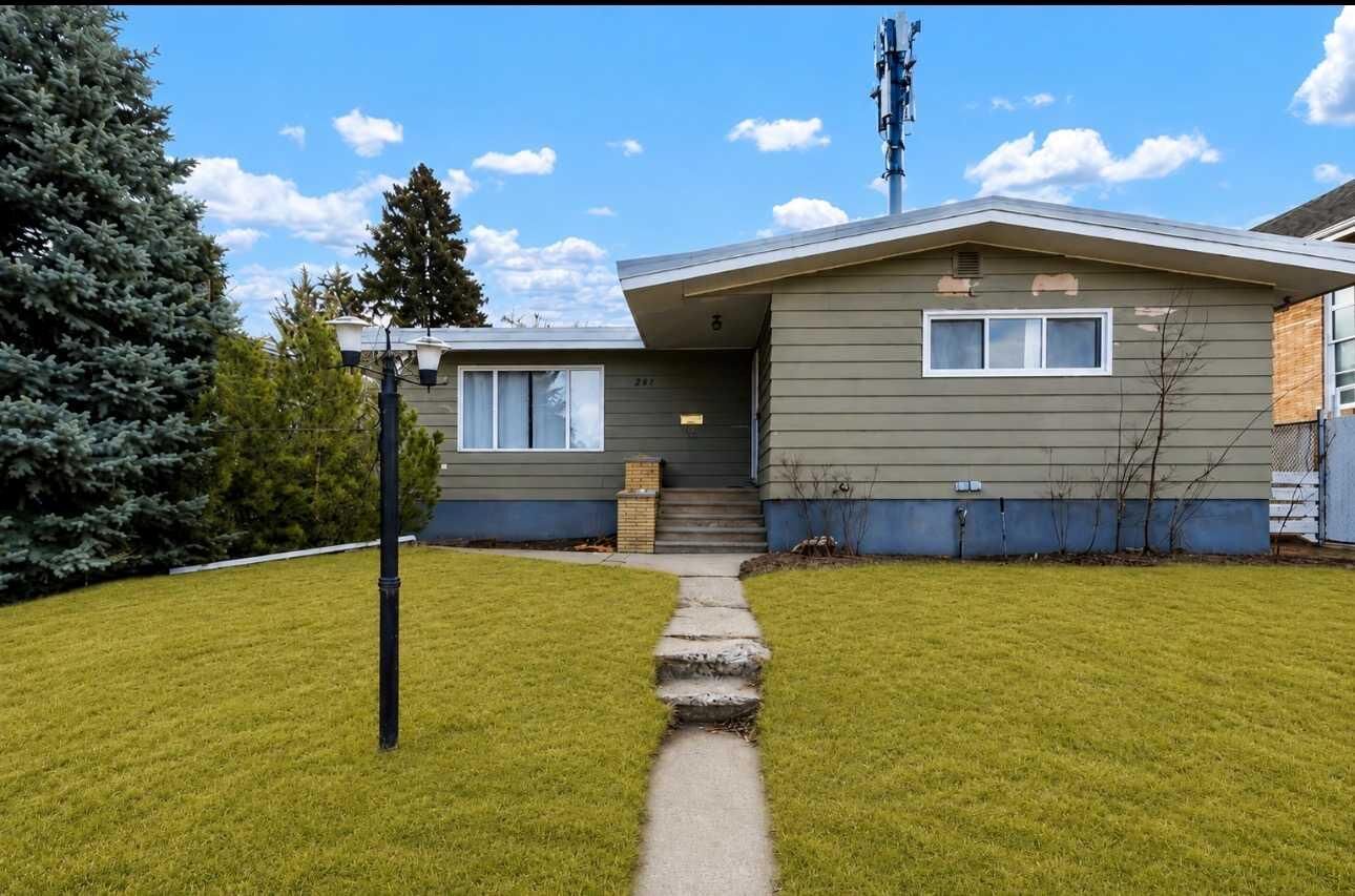 Property Photo: 261 9 Street SW AB T1A 4N8