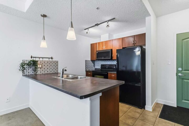 Photo de la propriété: 136B Sandpiper Road 108 AB T9K 0J7