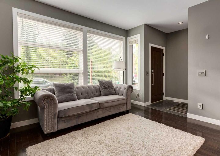 Property Photo:  1938 33 Street SW 1  AB T3E 2S5 