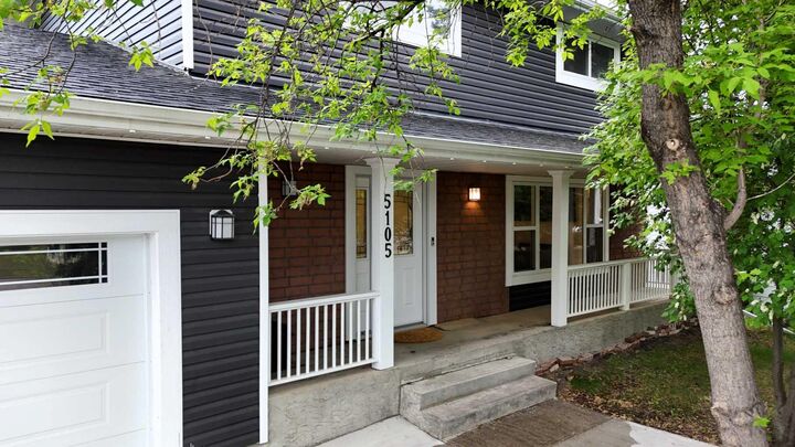 Property Photo:  5105 13 Avenue  AB T7E 1E9 