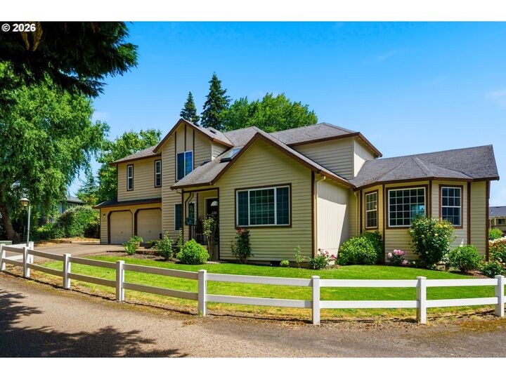 Property Photo: 15278 SE View Meadows Ln OR 97267