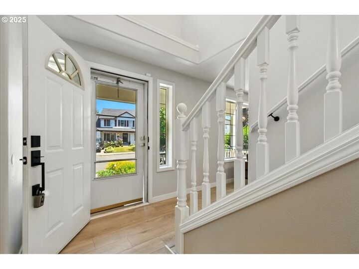Property Photo:  1308 NE 18th Ave  WA 98604 