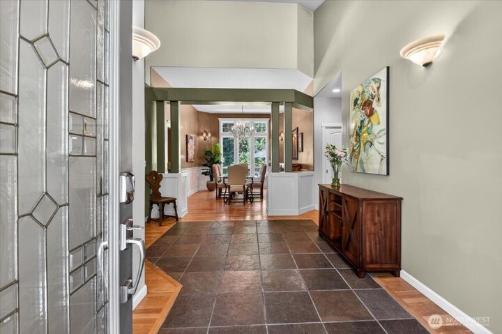 Property Photo:  4622  113th Avenue SE  WA 98290 