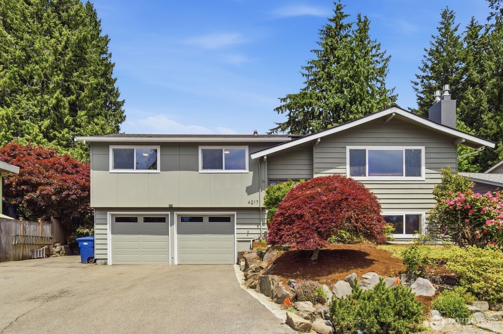 Property Photo: 4217 184th Place SW WA 98037